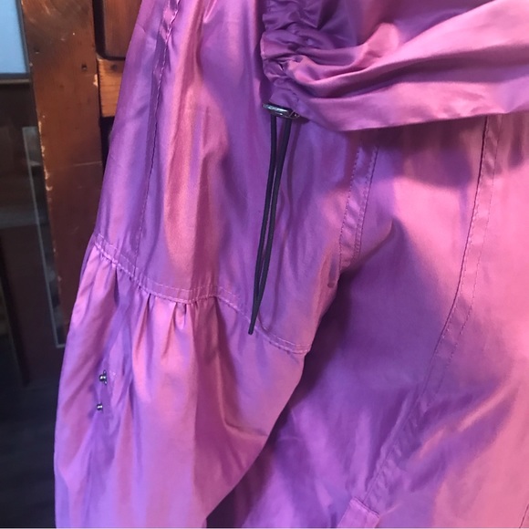 Adorable Barbie Pink Mid-length Spring Jacket - Like New! - Picture 8 of 16